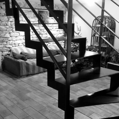Escalier métallique en crémaillère - Art Métal Concept Quimper