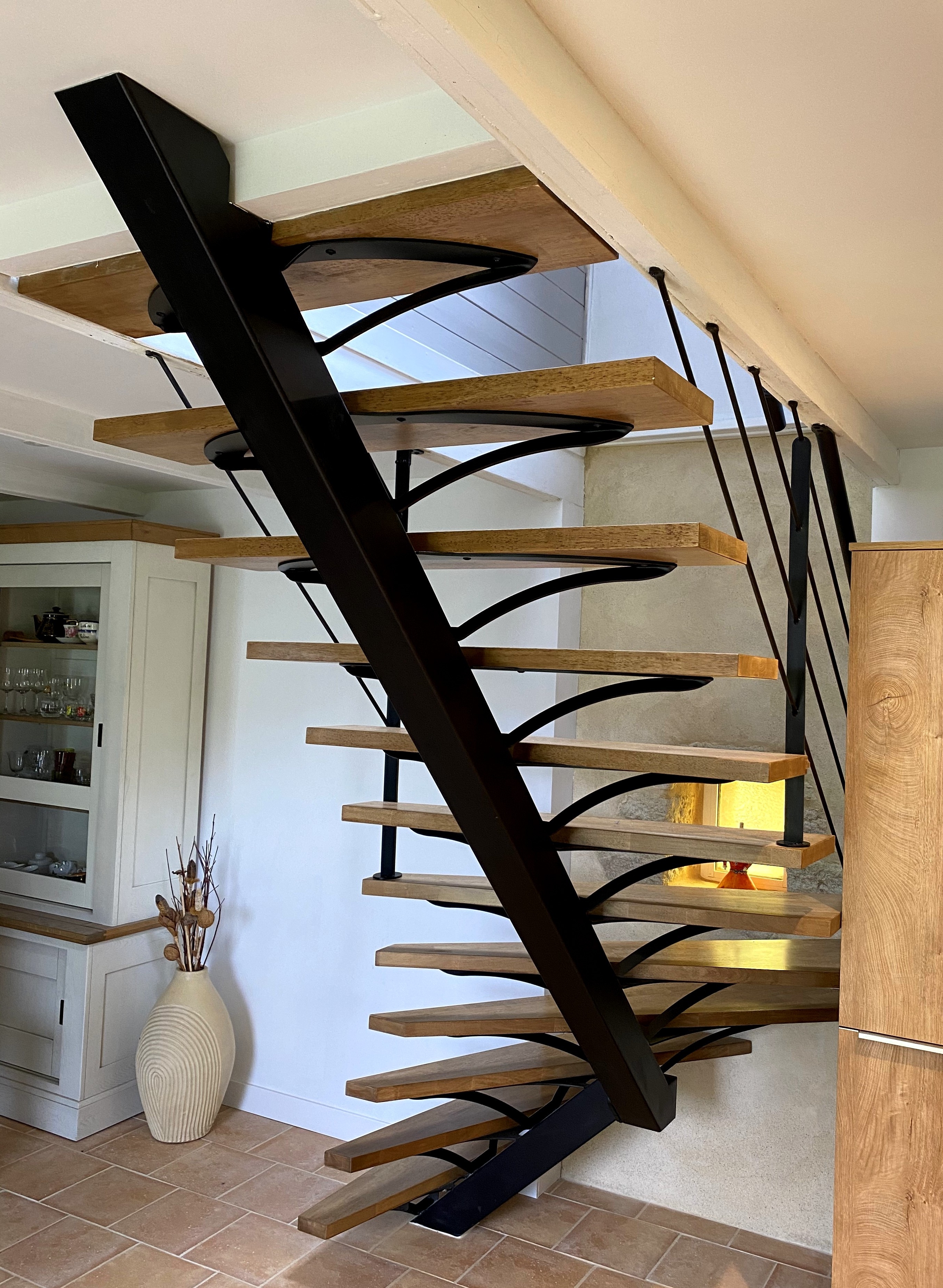 Escalier decoration interieure contemporaine art metal concept quimper fouesnant 3