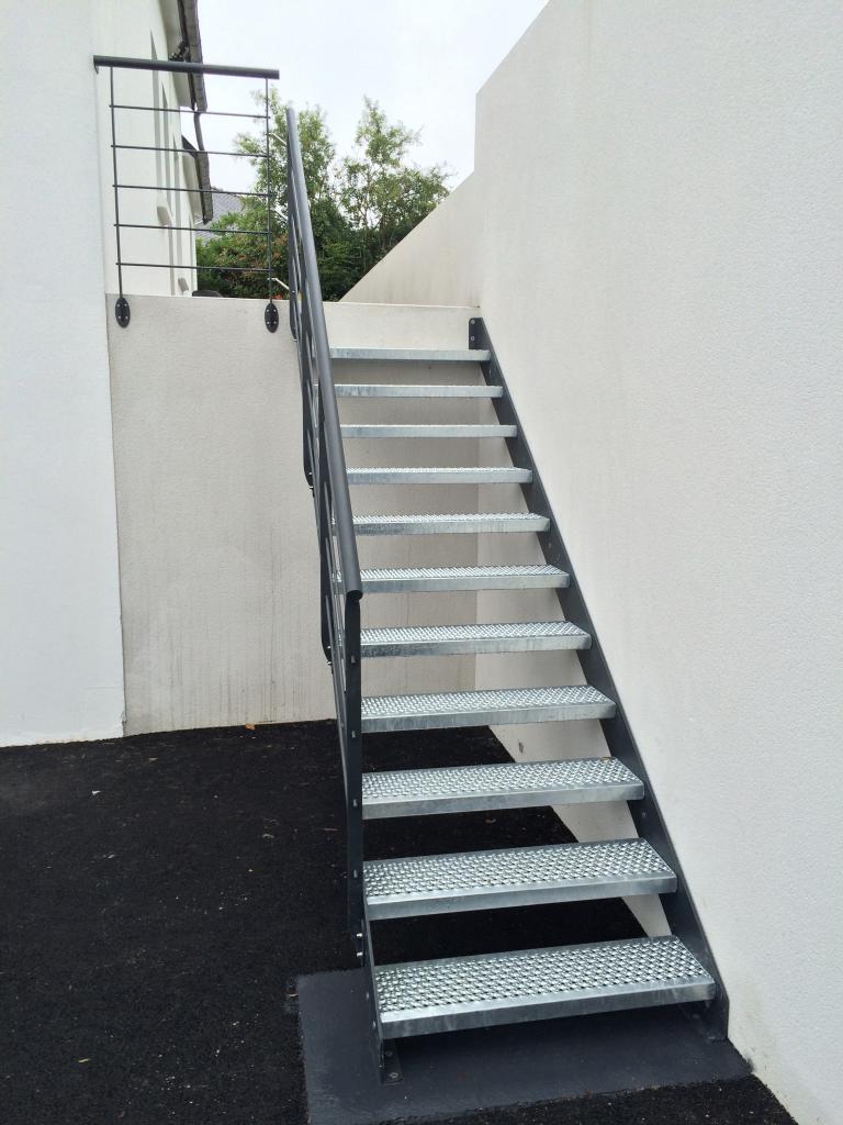 Escalier métallique industriel - Art Métal Concept