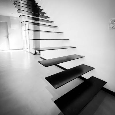 Escalier - SUSPENDU