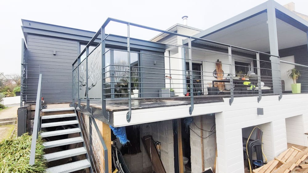 Terrasse - Aménagement sur terrasse existante : GC en lisses - Brise-vue