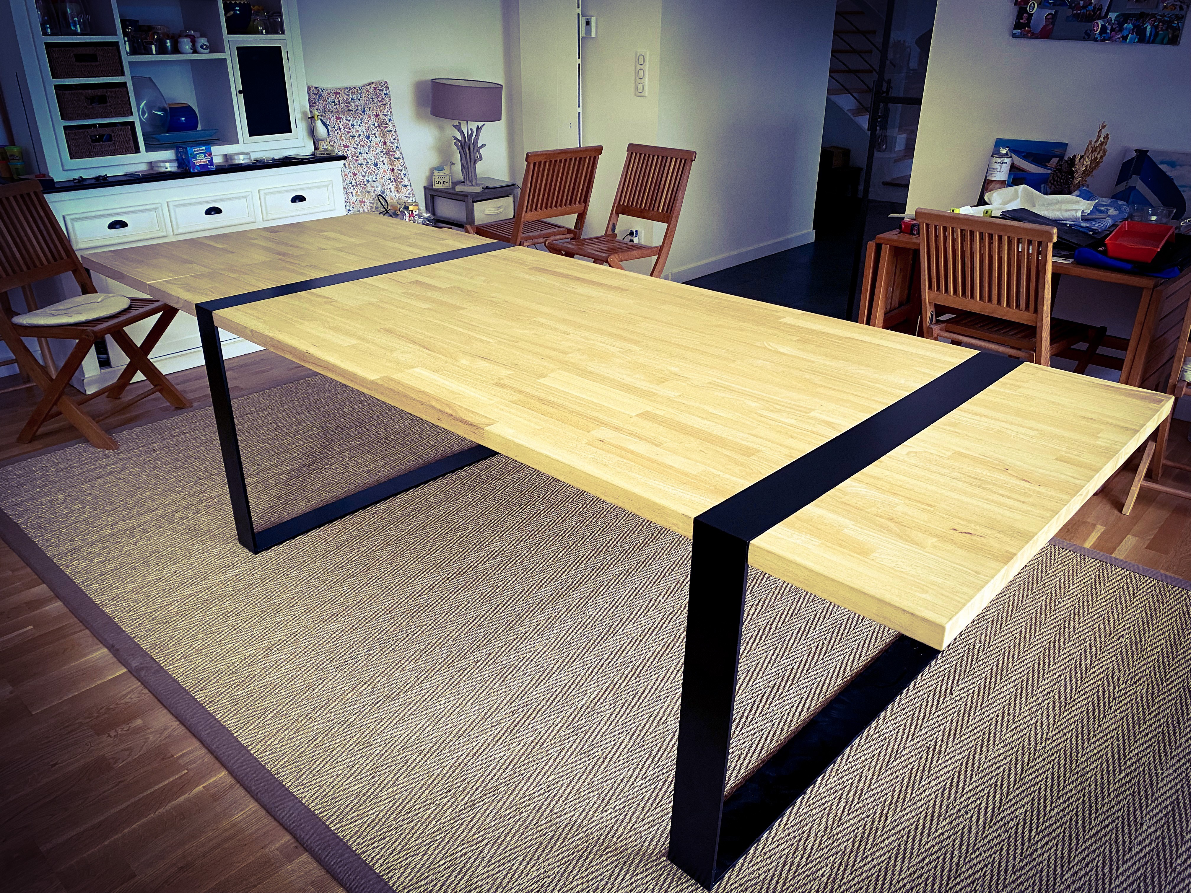 Table sur plats acier avec rallonge