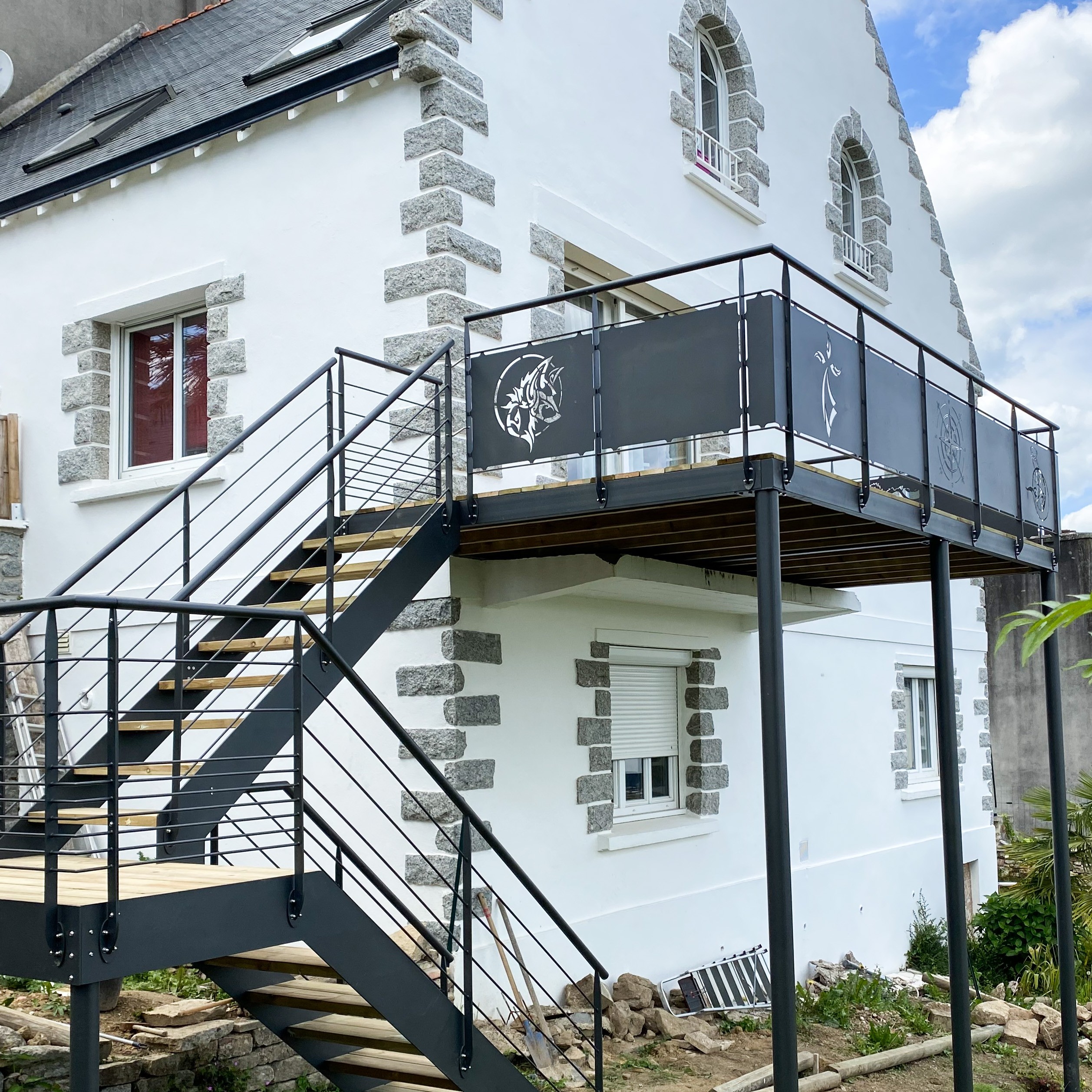 Terrasse sur pilotis