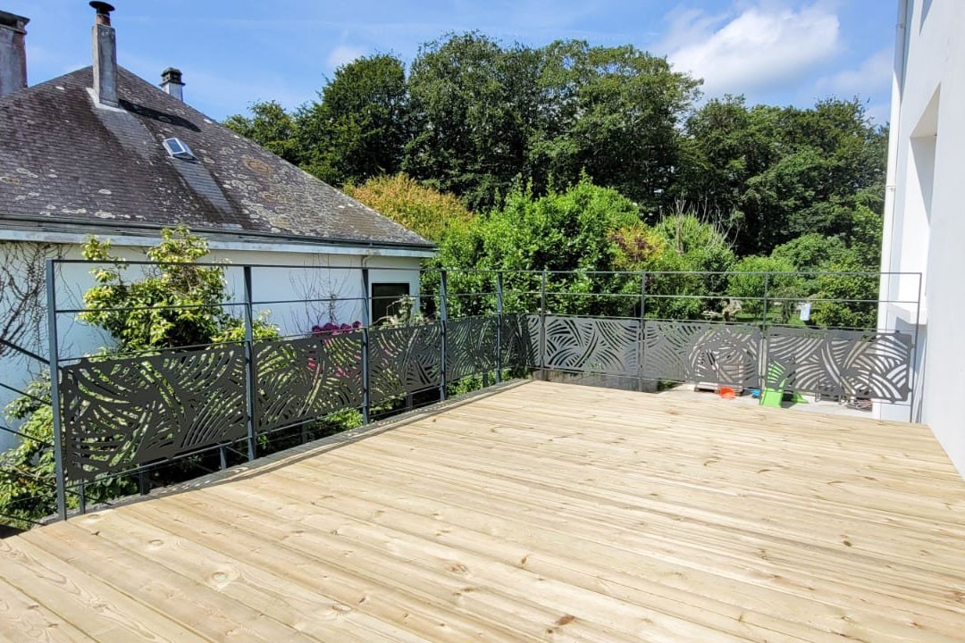 Terrasse sur pilotis
